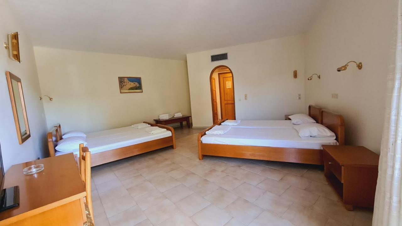 Artemis Hotel Prinos  Luaran gambar